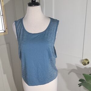 Under Armour Blue Sleeveless Crop Tank Top SZ L NWOT
